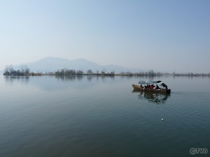 邛海湖