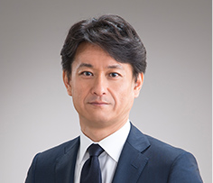 岡田 信一郎氏